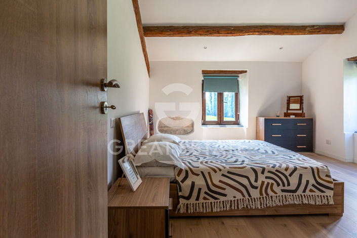 Image No.24-9 Bed Country House for sale
