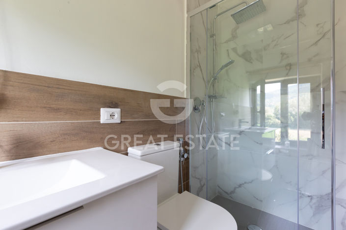 Image No.27-9 Bed Country House for sale