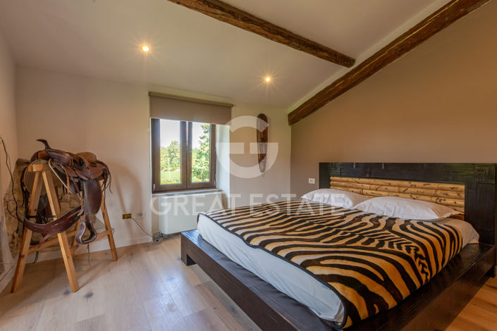 Image No.32-9 Bed Country House for sale