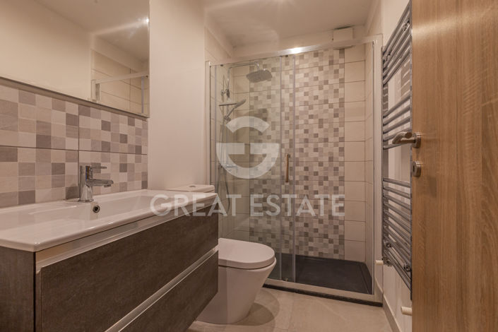 Image No.35-9 Bed Country House for sale