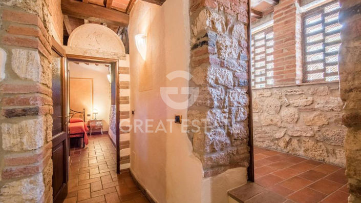 Image No.22-Maison de campagne de 10 chambres à vendre à Rapolano Terme