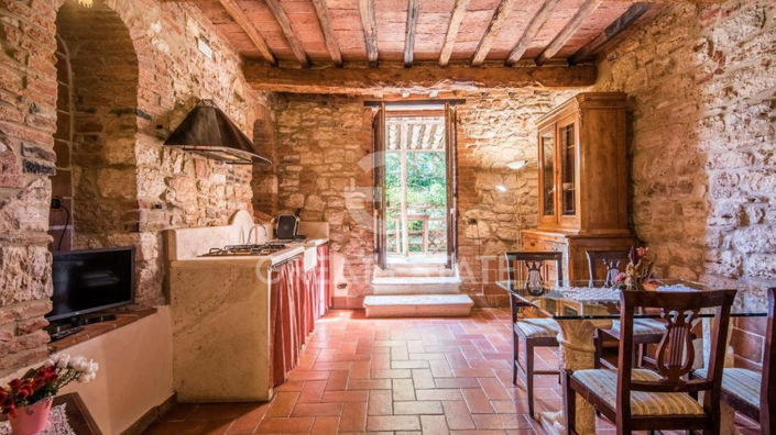 Image No.28-Maison de campagne de 10 chambres à vendre à Rapolano Terme