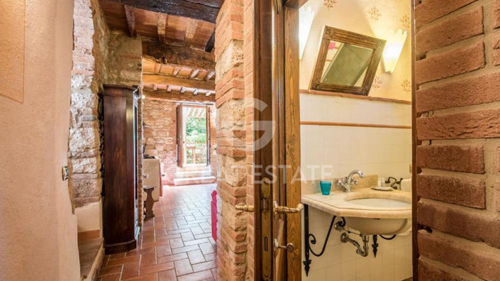 Image No.30-Maison de campagne de 10 chambres à vendre à Rapolano Terme