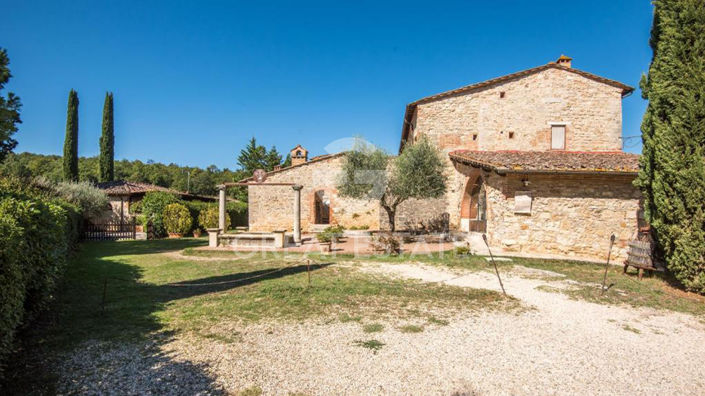 Image No.7-Maison de campagne de 10 chambres à vendre à Rapolano Terme