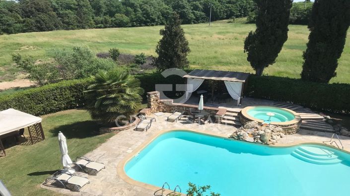 Image No.12-Villa de 16 chambres à vendre à Sinalunga