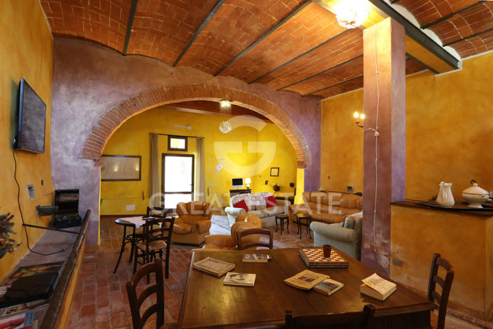 Image No.36-Villa de 16 chambres à vendre à Sinalunga