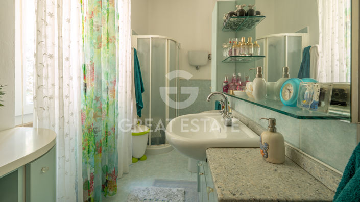 Image No.20-2 Bed Villa for sale