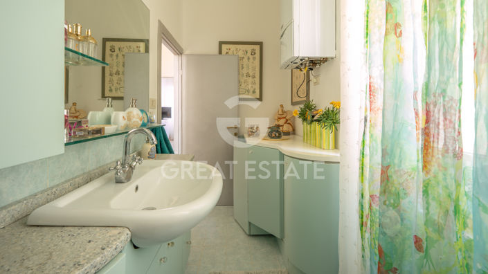 Image No.21-2 Bed Villa for sale