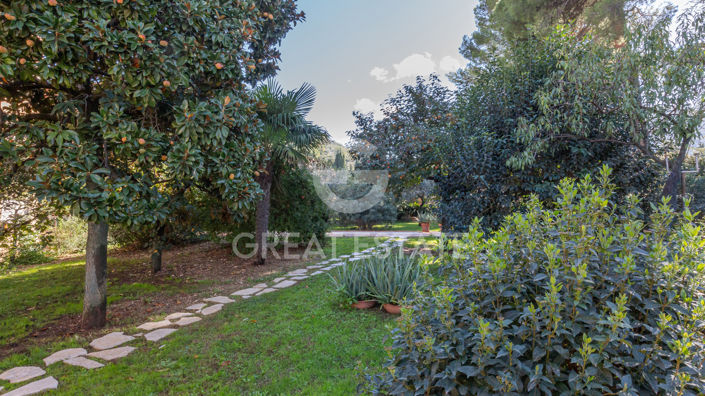 Image No.47-2 Bed Villa for sale