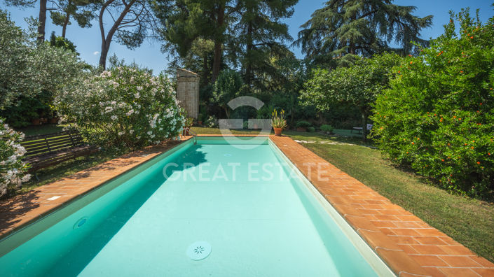 Image No.8-2 Bed Villa for sale