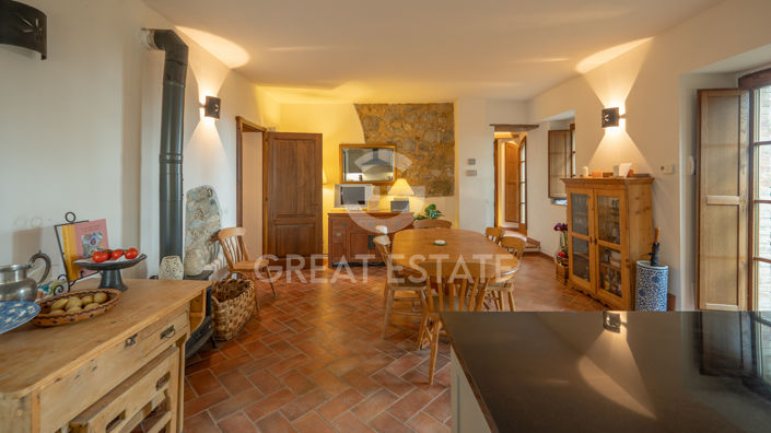 Image No.15-4 Bed Country House for sale