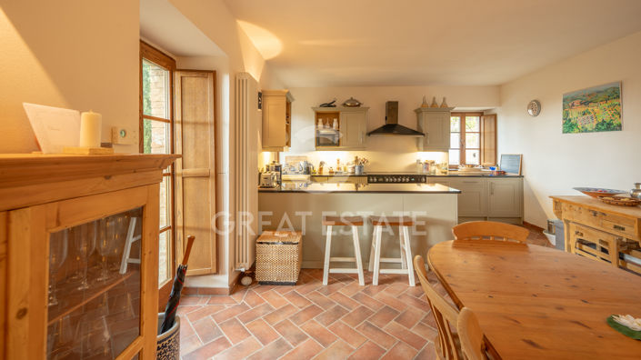 Image No.20-4 Bed Country House for sale