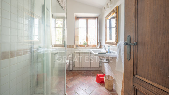 Image No.38-4 Bed Country House for sale