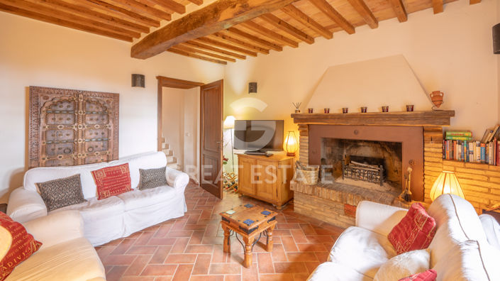 Image No.5-4 Bed Country House for sale