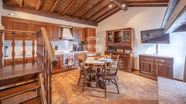 Image No.28-2 Bed Property for sale