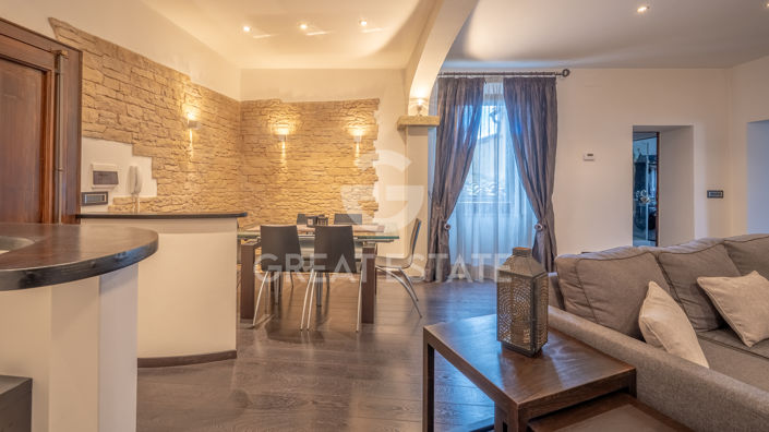 Image No.4-2 Bed Property for sale