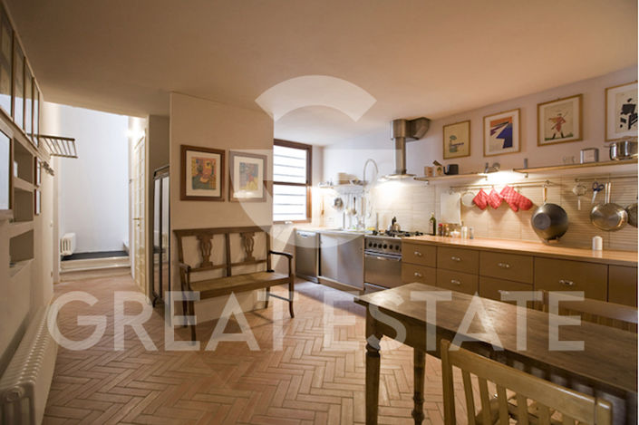 Image No.2-2 Bed Property for sale