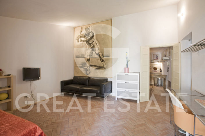 Image No.10-2 Bed Property for sale