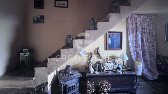 Image No.23-4 Bed Country House for sale