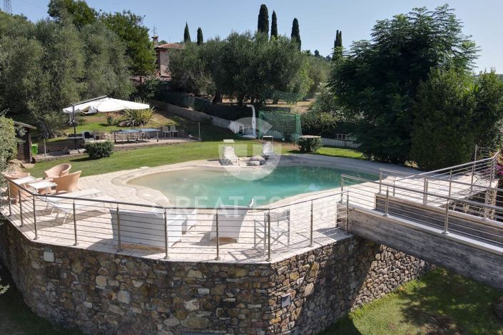 Image No.19-Villa de 3 chambres à vendre à Suvereto