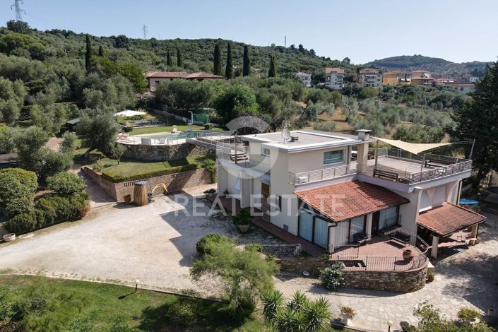 Image No.20-Villa de 3 chambres à vendre à Suvereto