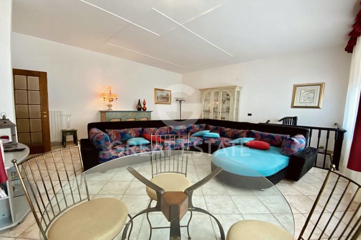 Image No.26-Villa de 3 chambres à vendre à Suvereto