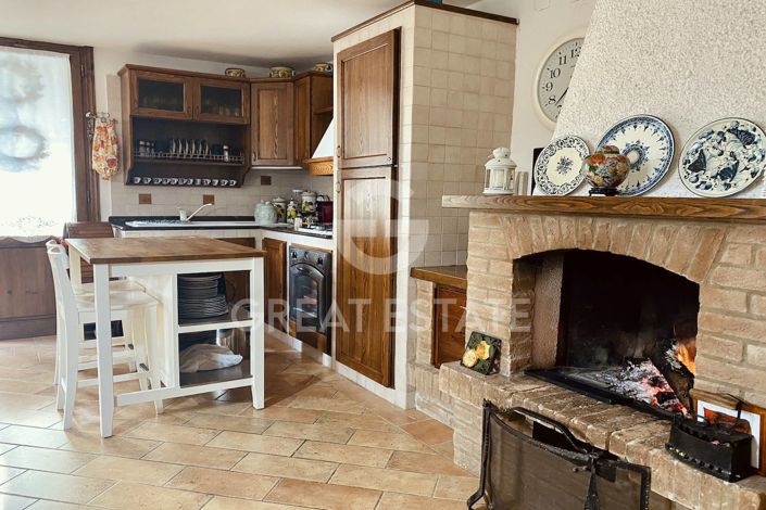 Image No.35-Villa de 3 chambres à vendre à Suvereto