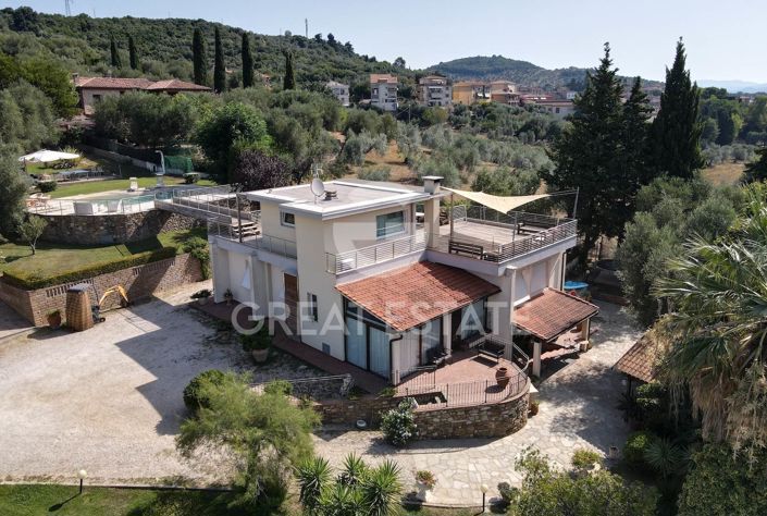 Image No.5-Villa de 3 chambres à vendre à Suvereto