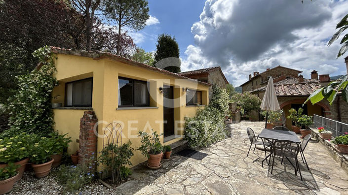 Image No.10-5 Bed Country House for sale