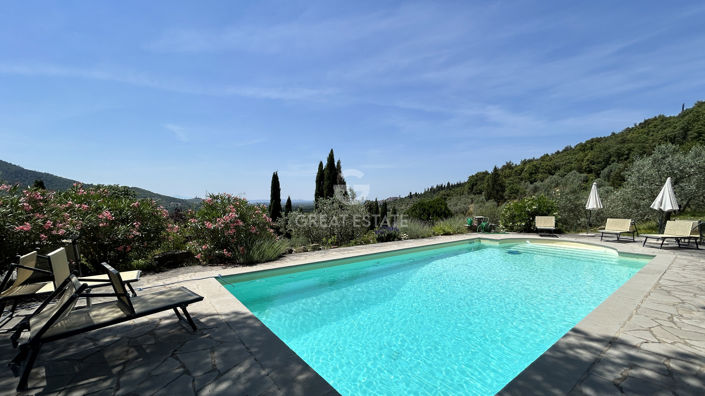 Image No.17-5 Bed Country House for sale