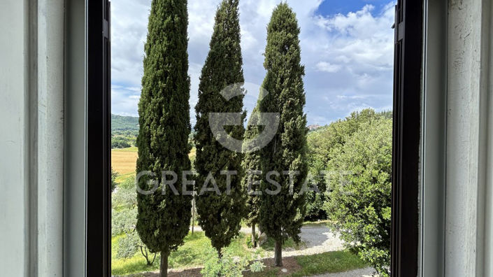 Image No.18-5 Bed Country House for sale