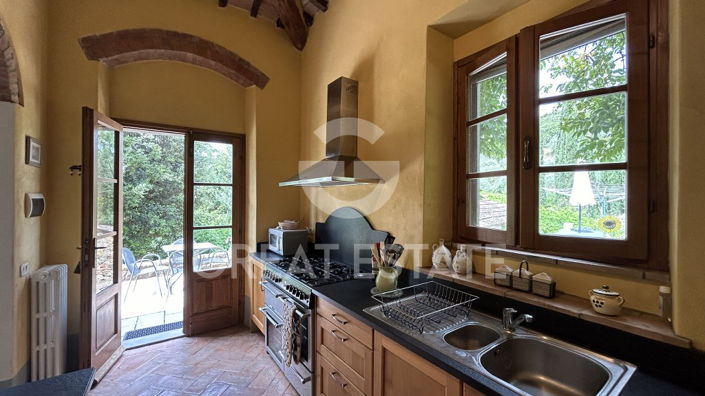 Image No.21-5 Bed Country House for sale