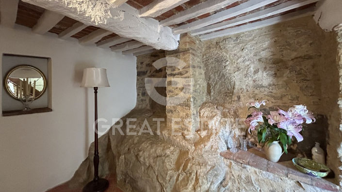 Image No.22-5 Bed Country House for sale