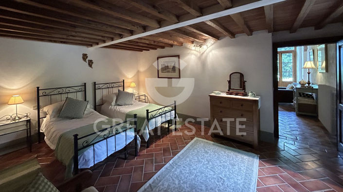 Image No.29-5 Bed Country House for sale