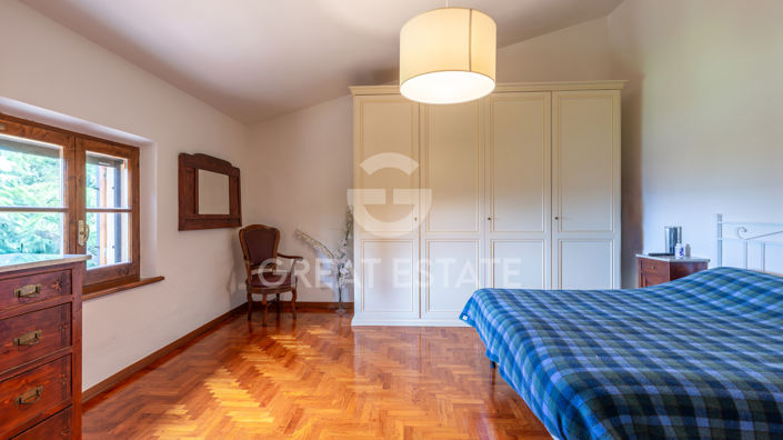 Image No.34-6 Bed Country House for sale