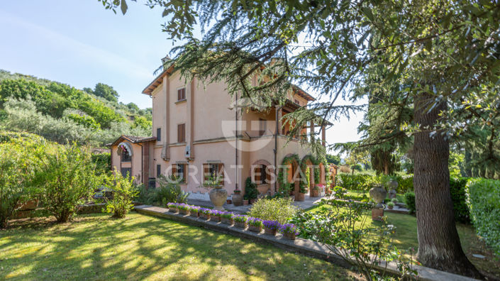 Image No.4-6 Bed Country House for sale