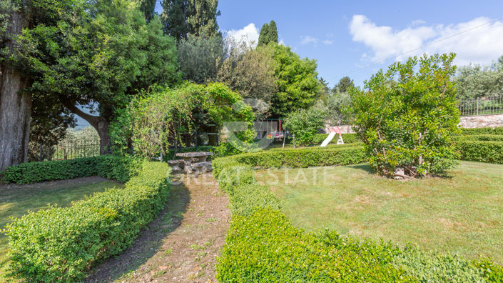 Image No.45-6 Bed Country House for sale