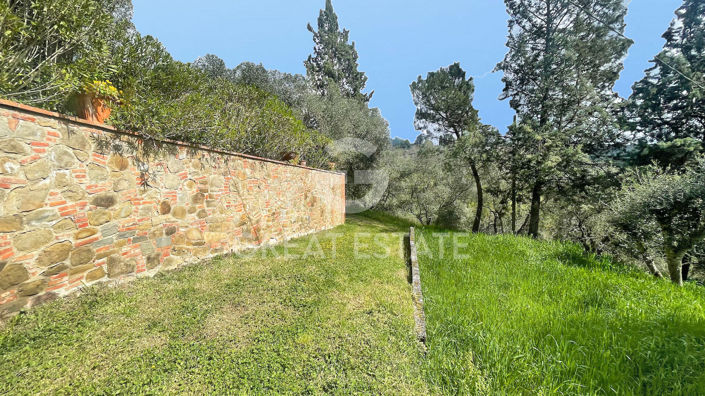 Image No.13-4 Bed Country House for sale