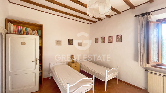 Image No.21-4 Bed Country House for sale