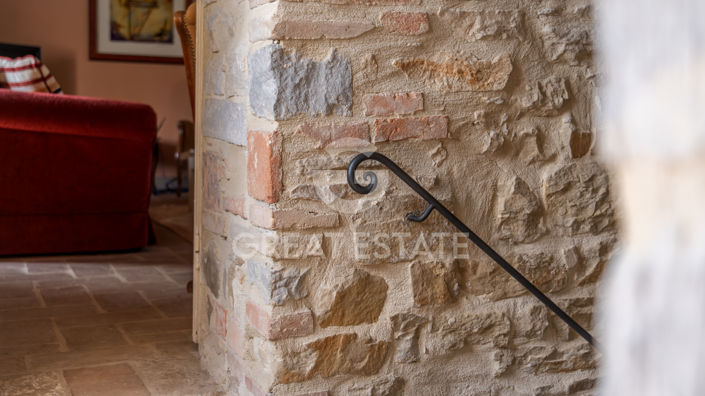 Image No.21-3 Bed Country House for sale