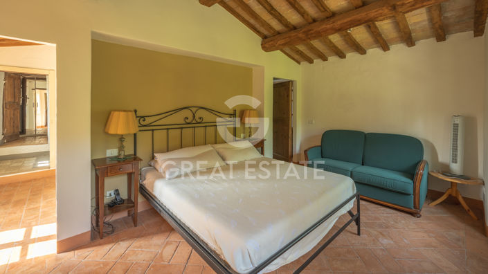 Image No.33-3 Bed Country House for sale