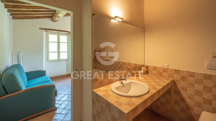 Image No.34-3 Bed Country House for sale