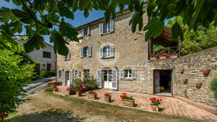 Image No.5-3 Bed Country House for sale