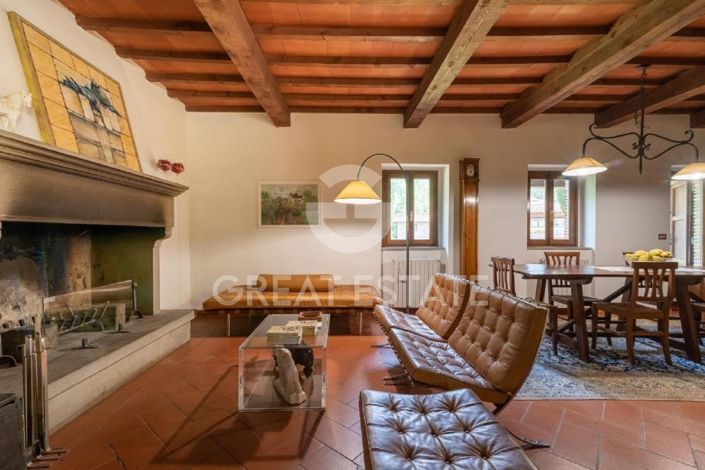 Image No.5-10 Bed Country House for sale