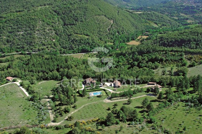 Image No.8-10 Bed Country House for sale