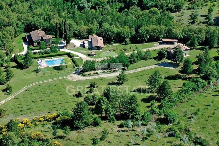 Image No.9-10 Bed Country House for sale