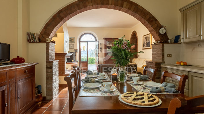 Image No.15-3 Bed Country House for sale