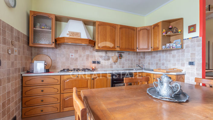 Image No.24-3 Bed Country House for sale