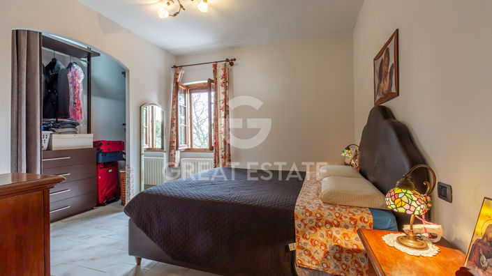 Image No.25-3 Bed Country House for sale