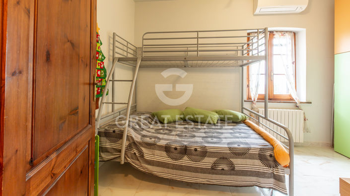 Image No.26-3 Bed Country House for sale